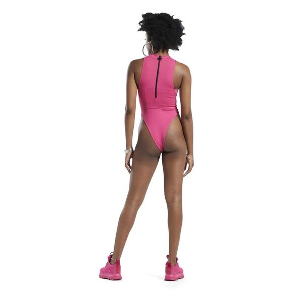 Reebok x Cardi B Hot Pink Reversible Zip-Up Cut Out Workout Bodysuit NWT RARE - Picture 4 of 15